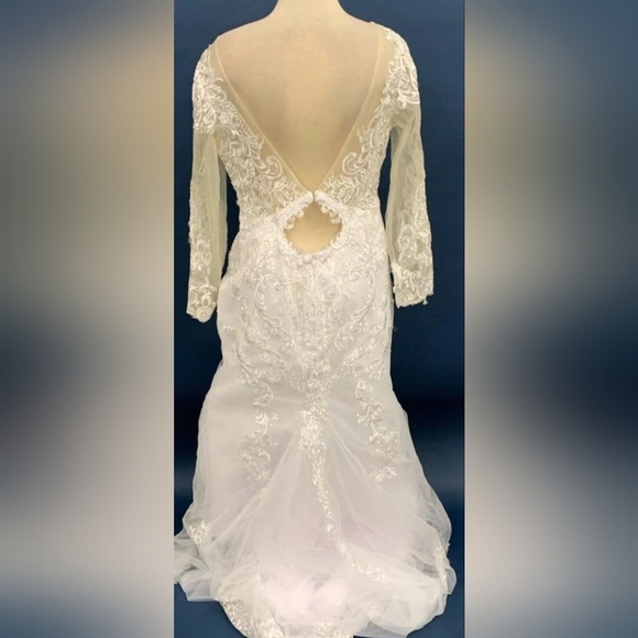 New!!! Tags!! Elegant White Wedding Lace Long Sleeve Dress Sz 18 - Picture 5 of 15